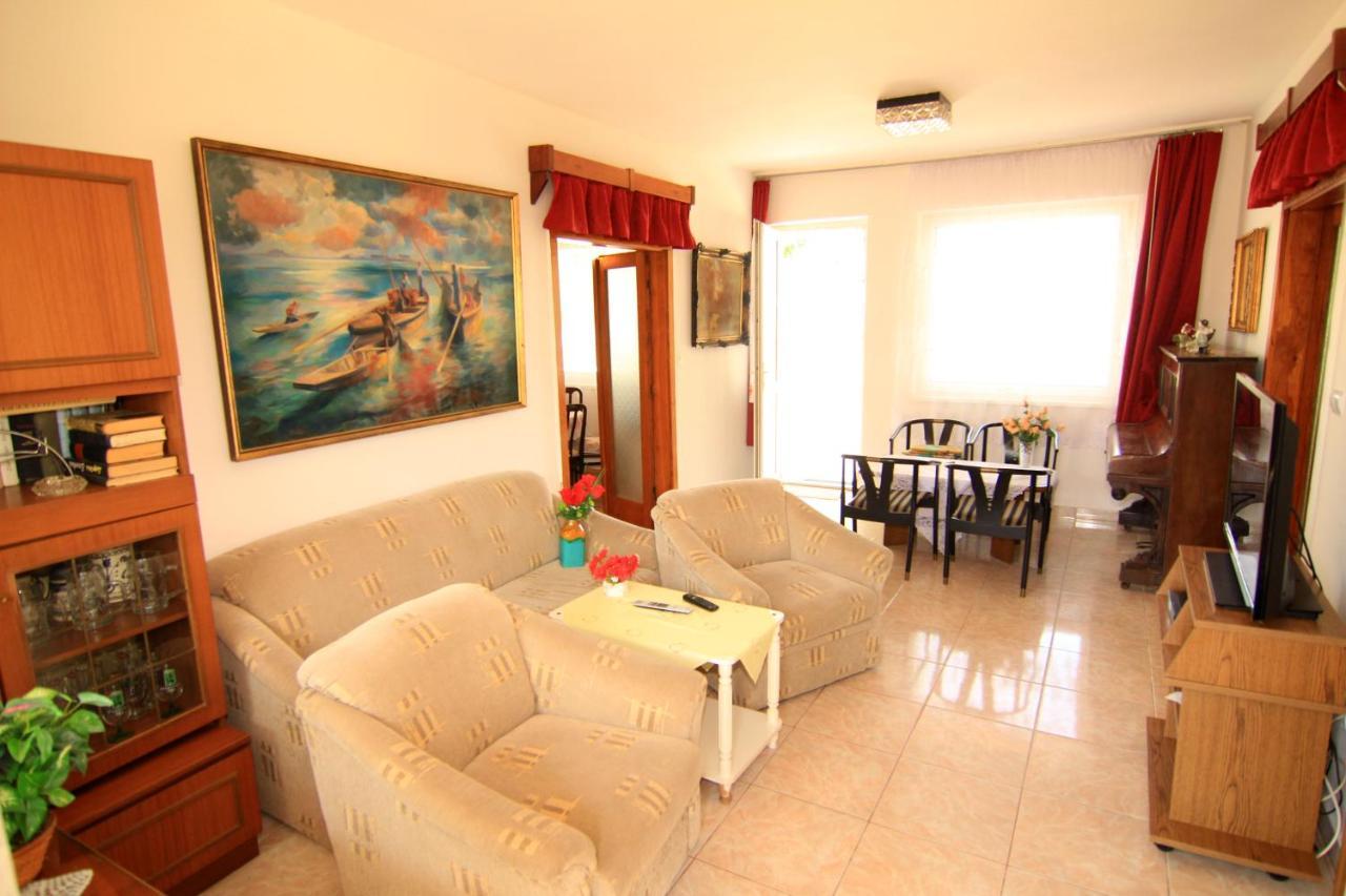 Margareta Apartmanhaz Apartment Balatonboglár Exterior photo